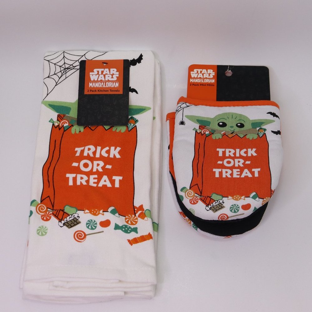 Star Wars Mandalorian Kitchen Towels Oven Mitts Halloween New